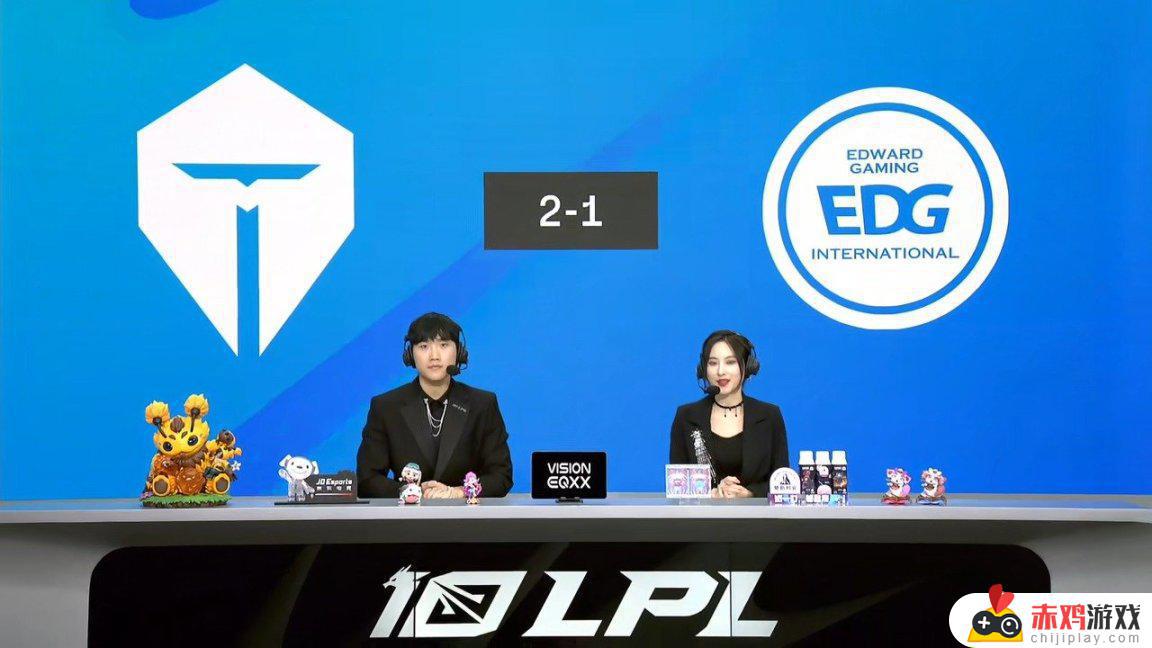 LPL夏季赛：JKL德莱文派克大杀四方，TES 2-1 EDG！