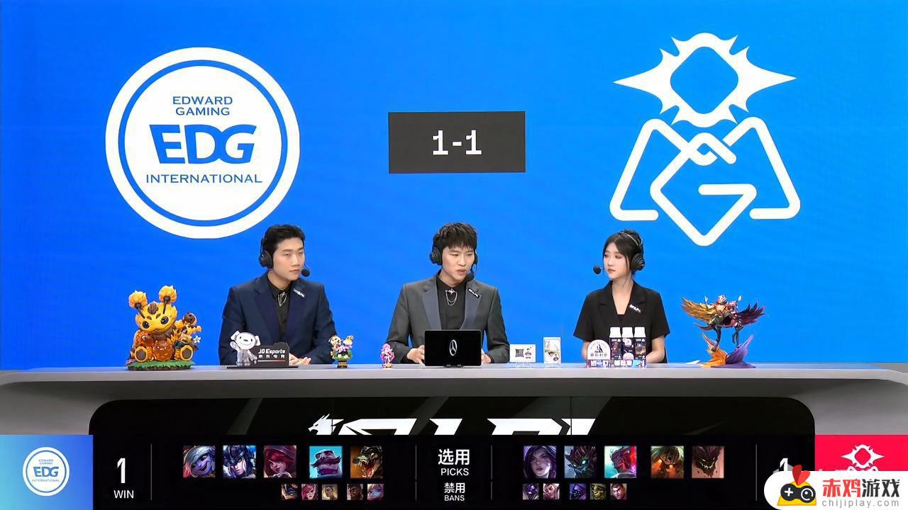 LPL季后赛：Uzi霞三杀输出秀！EDG 1-1 OMG！谁将在决胜局获胜？